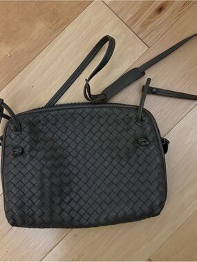 Bottega Veneta taupe Intrecciato Leather Crossbody Bag